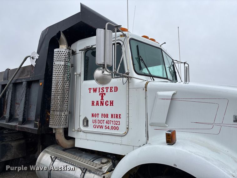 image for item EV3358 1991 Kenworth T800 dump truck