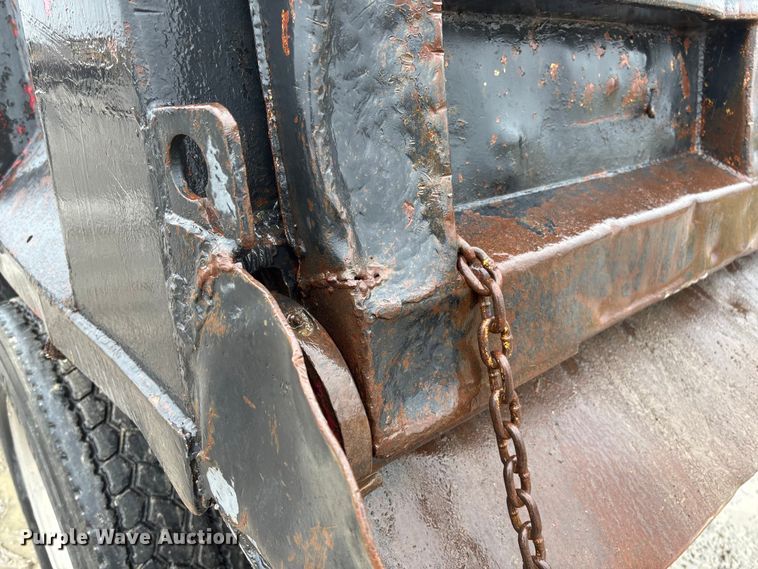 image for item EV3358 1991 Kenworth T800 dump truck