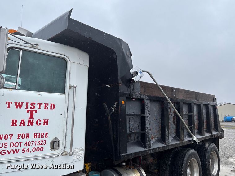 image for item EV3358 1991 Kenworth T800 dump truck