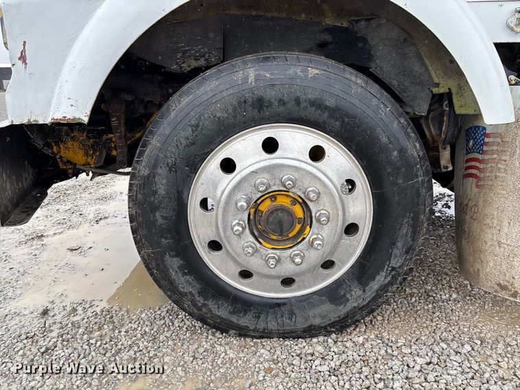 image for item EV3358 1991 Kenworth T800 dump truck