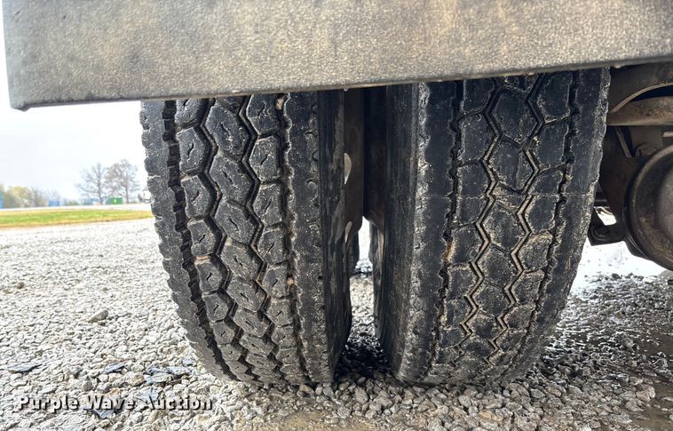 image for item EV3358 1991 Kenworth T800 dump truck