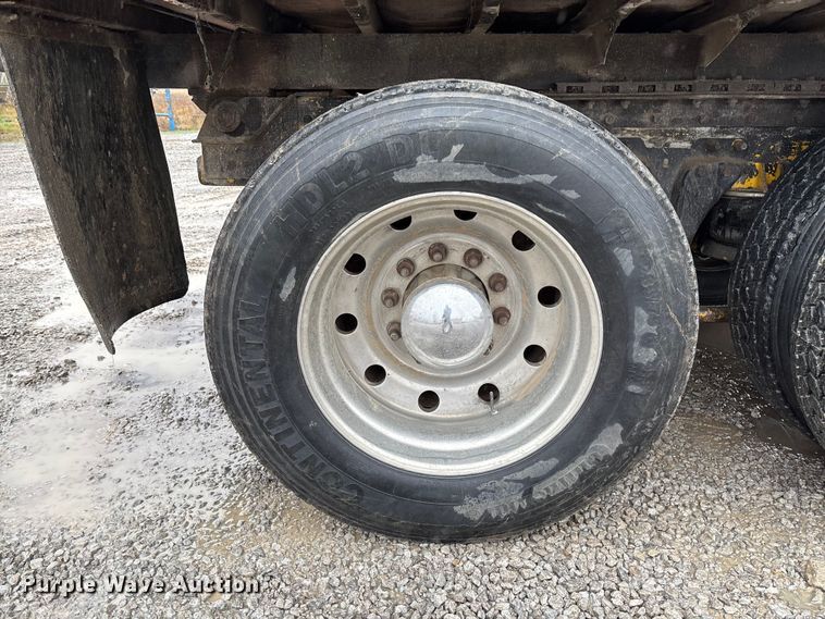 image for item EV3358 1991 Kenworth T800 dump truck