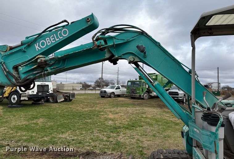 image for item EV3381 Kobelco SK50UR mini excavator
