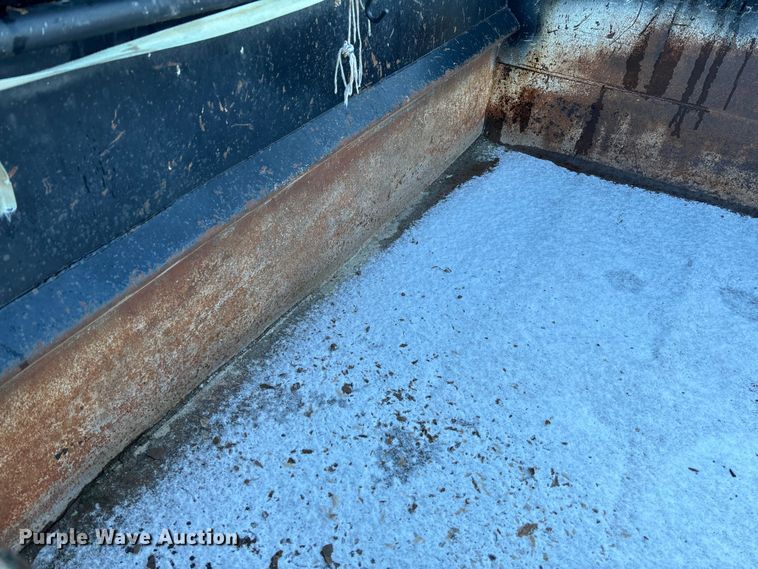 image for item EV3390 1994 Chevrolet Kodiak C6500 dump truck