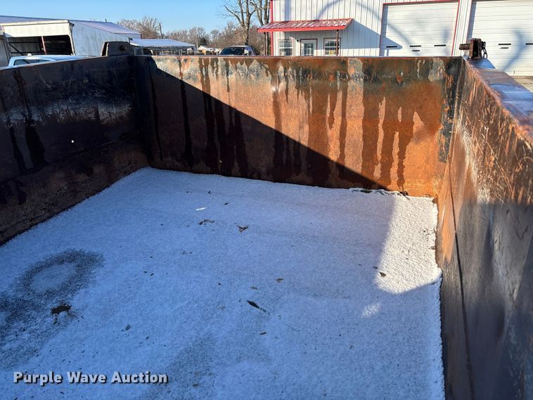 image for item EV3390 1994 Chevrolet Kodiak C6500 dump truck