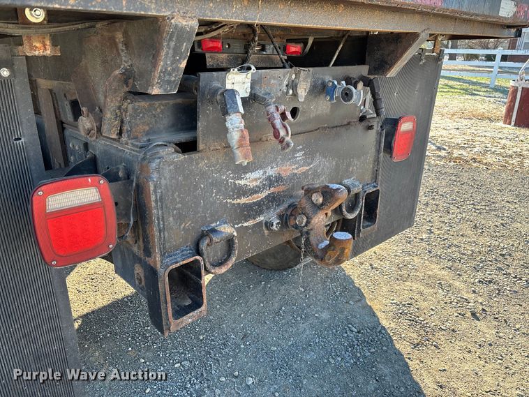 image for item EV3390 1994 Chevrolet Kodiak C6500 dump truck