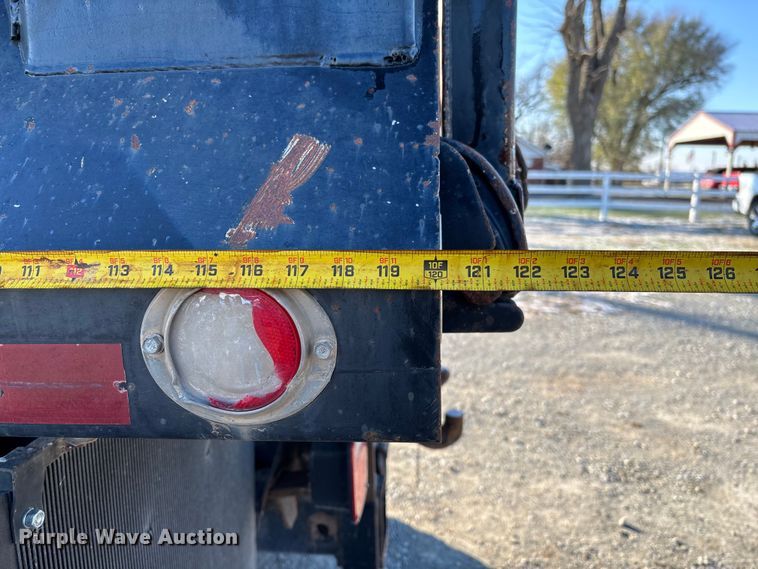 image for item EV3390 1994 Chevrolet Kodiak C6500 dump truck