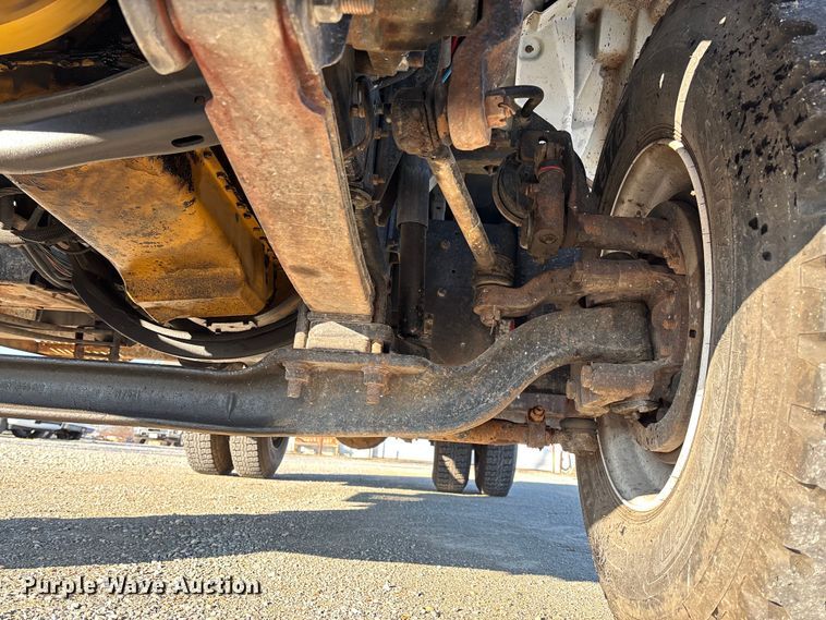 image for item EV3390 1994 Chevrolet Kodiak C6500 dump truck