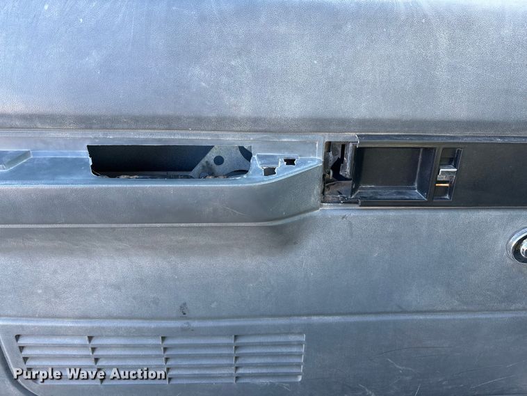 image for item EV3390 1994 Chevrolet Kodiak C6500 dump truck