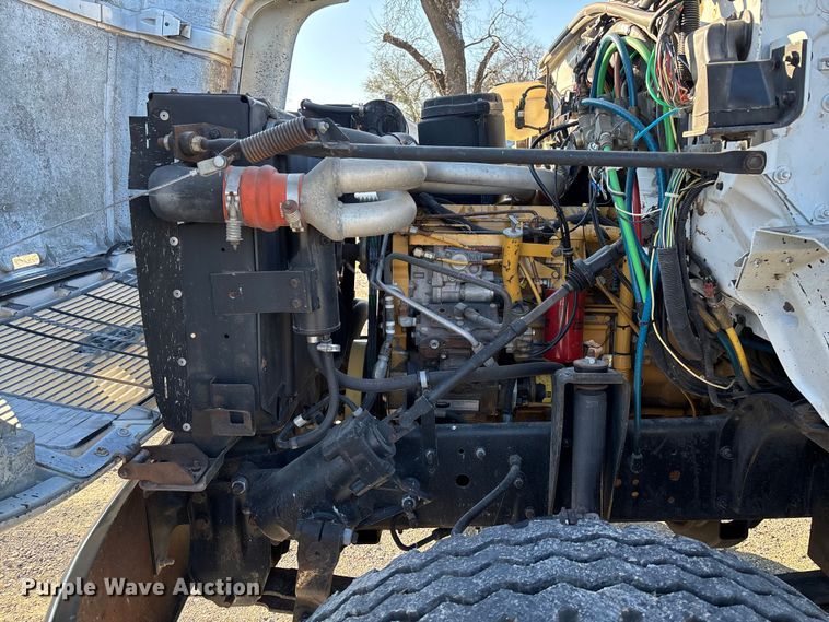 image for item EV3390 1994 Chevrolet Kodiak C6500 dump truck