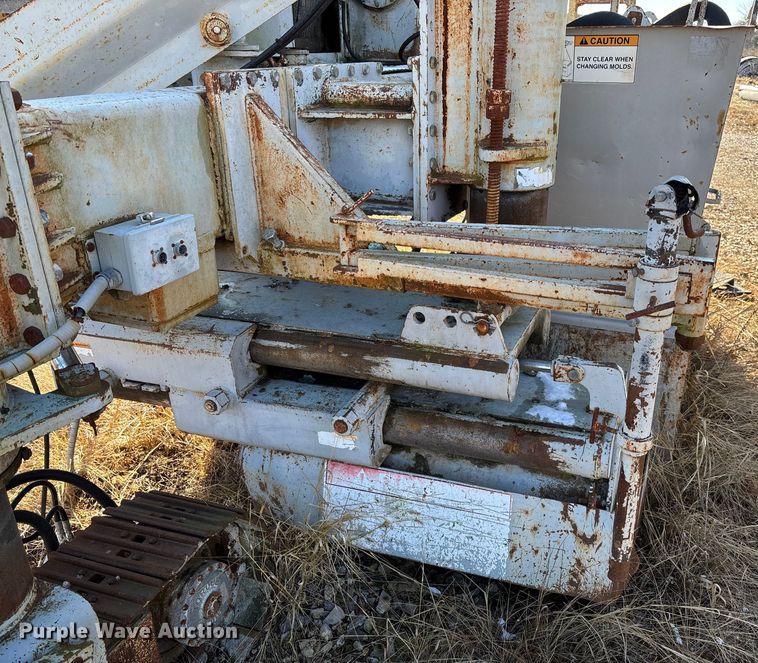 image for item EV3395 Power Curbers 5700-B curb machine