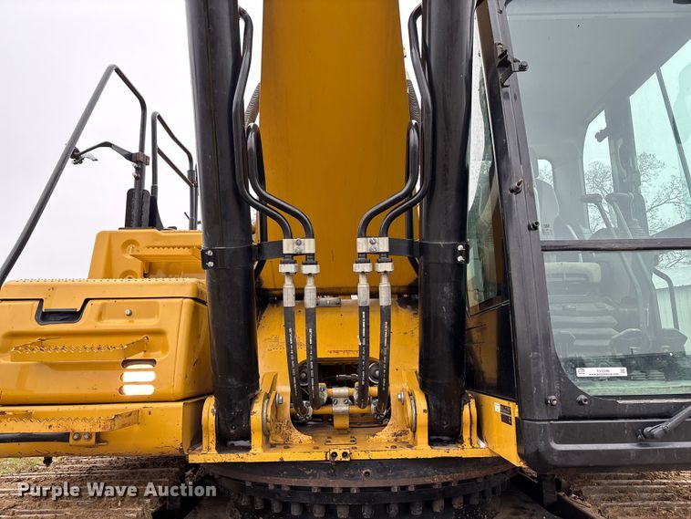 image for item EV3396 2018 Caterpillar 336FL excavator