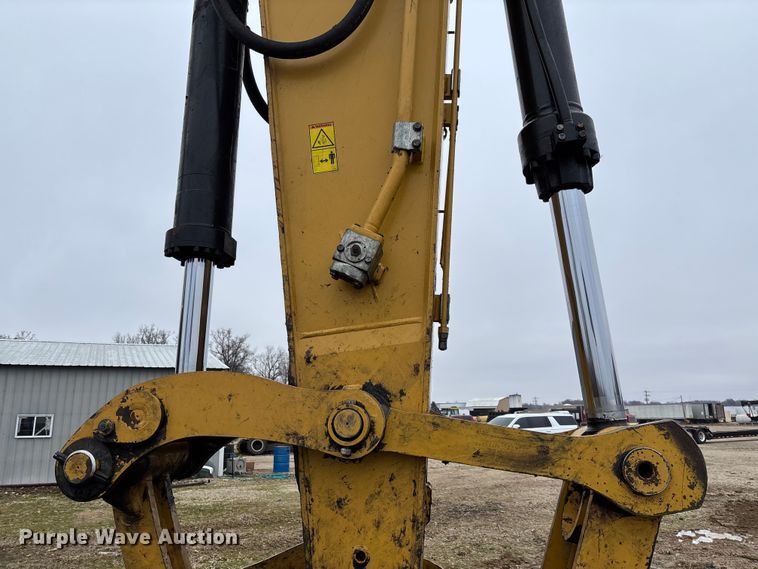 image for item EV3396 2018 Caterpillar 336FL excavator