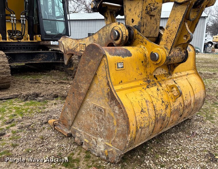 image for item EV3396 2018 Caterpillar 336FL excavator