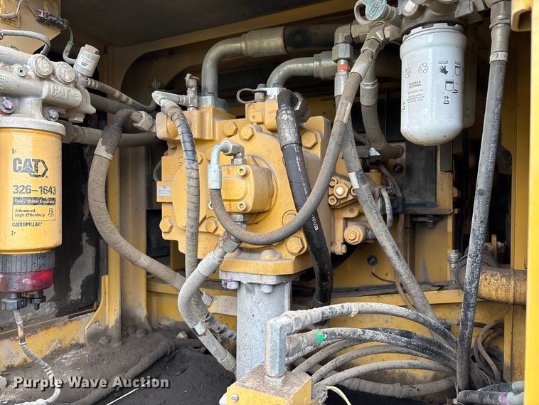 image for item EV3396 2018 Caterpillar 336FL excavator