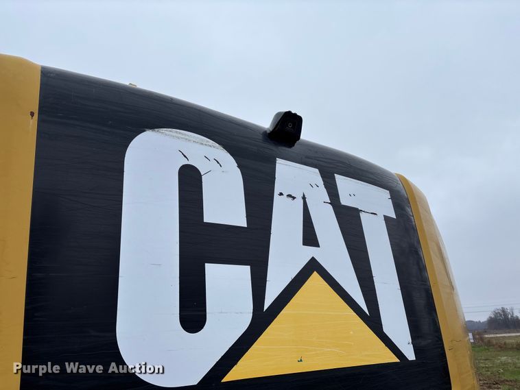 image for item EV3396 2018 Caterpillar 336FL excavator