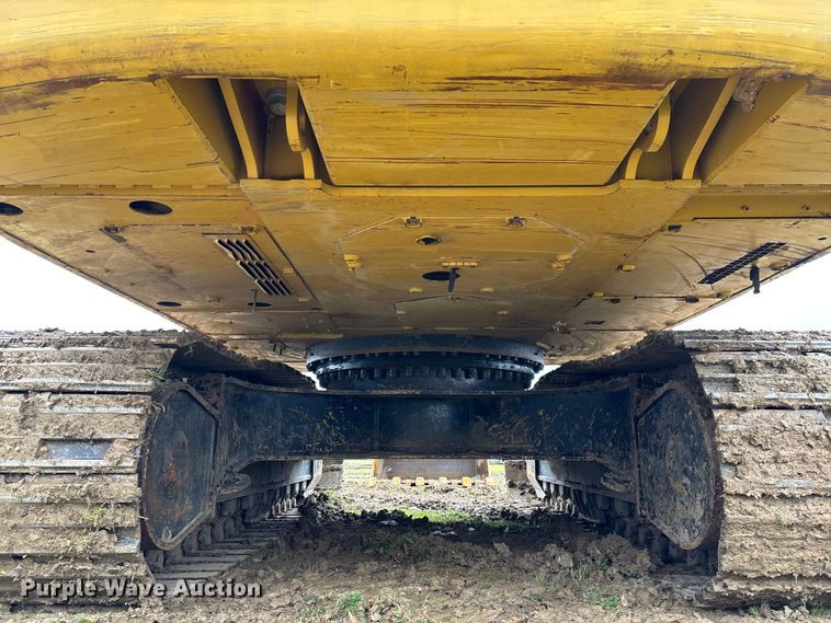 image for item EV3396 2018 Caterpillar 336FL excavator