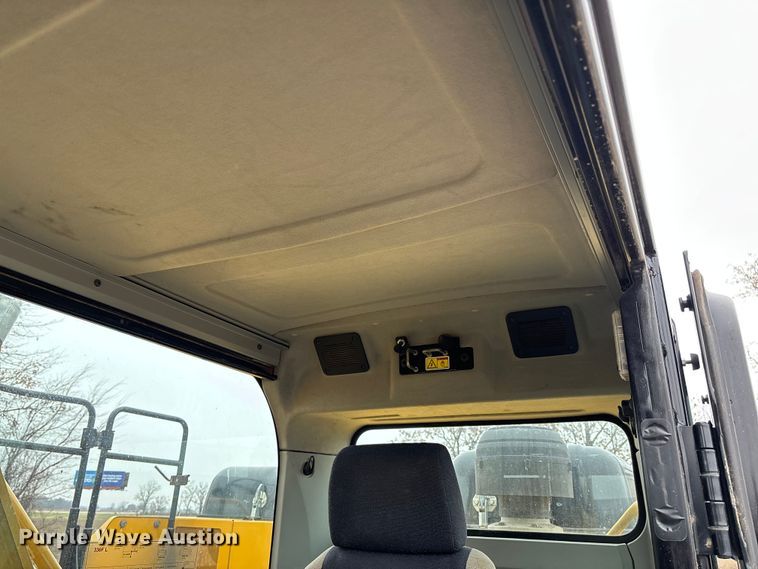 image for item EV3396 2018 Caterpillar 336FL excavator