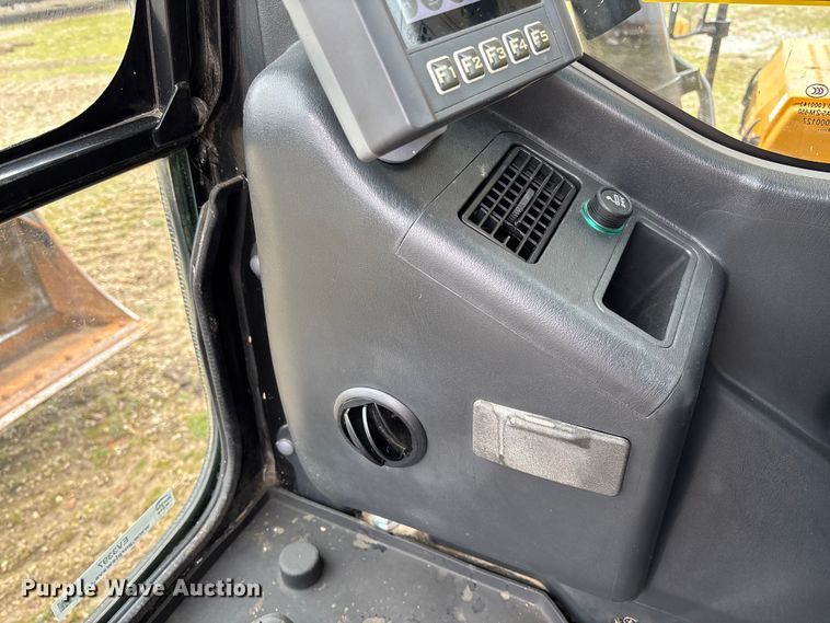 image for item EV3397 2021 Sany SY265C LC long reach excavator