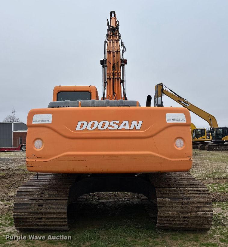 image for item EV3401 2008 Doosan DX225LC long reach excavator