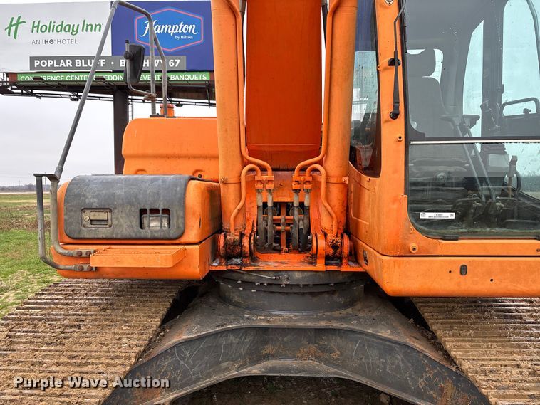image for item EV3401 2008 Doosan DX225LC long reach excavator