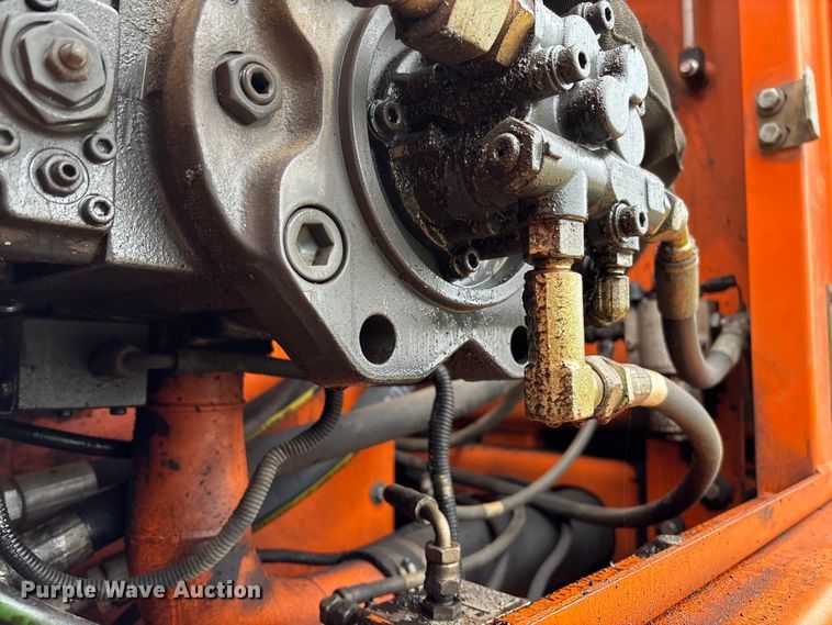 image for item EV3401 2008 Doosan DX225LC long reach excavator