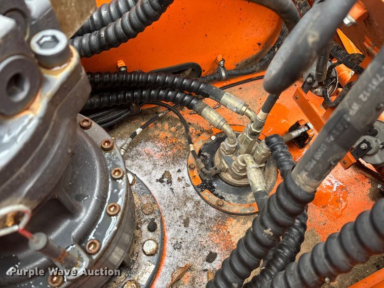 image for item EV3401 2008 Doosan DX225LC long reach excavator