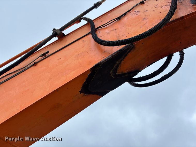 image for item EV3401 2008 Doosan DX225LC long reach excavator