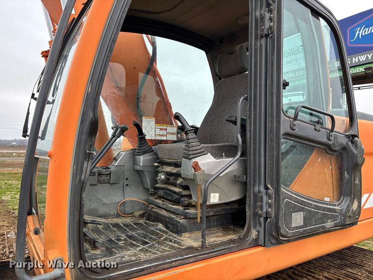 image for item EV3401 2008 Doosan DX225LC long reach excavator