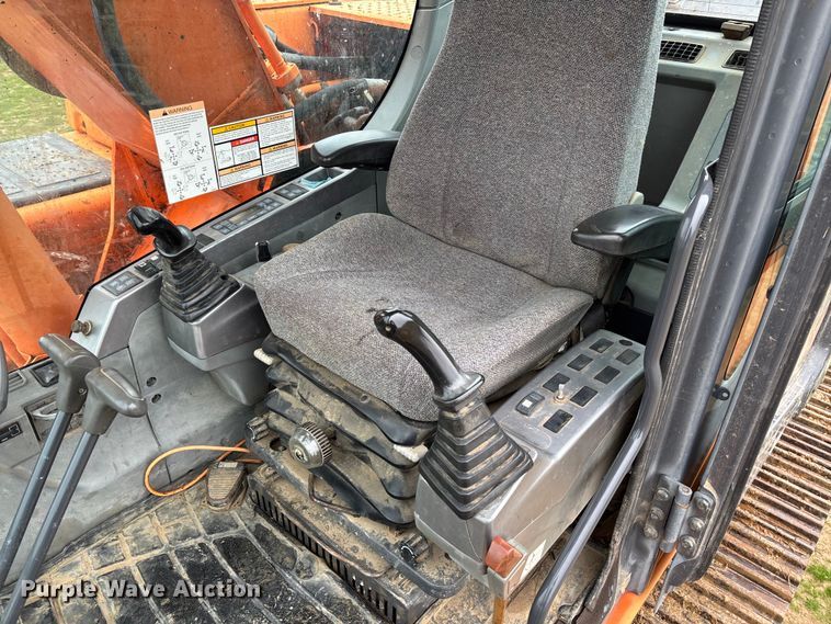 image for item EV3401 2008 Doosan DX225LC long reach excavator