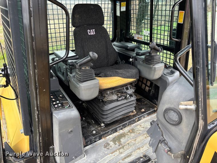 image for item EV3402 2012 Caterpillar D6K LGP dozer