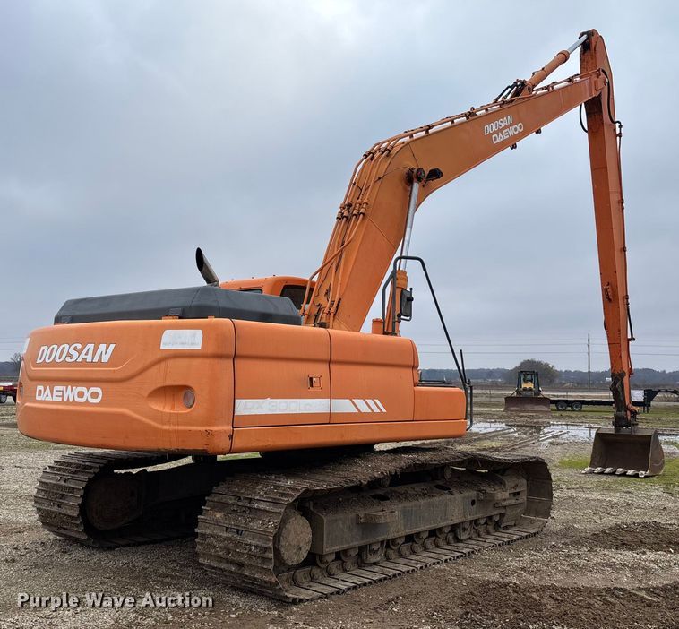 image for item EV3404 2006 Doosan DX300LC long reach excavator
