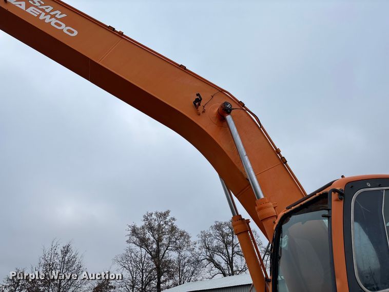 image for item EV3404 2006 Doosan DX300LC long reach excavator