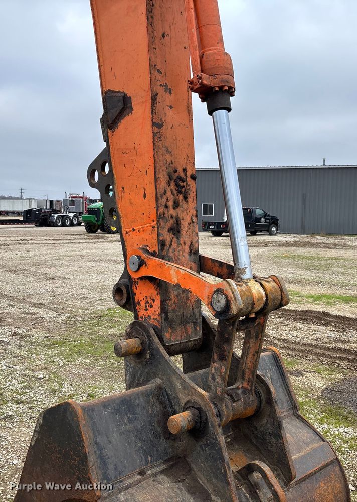 image for item EV3404 2006 Doosan DX300LC long reach excavator