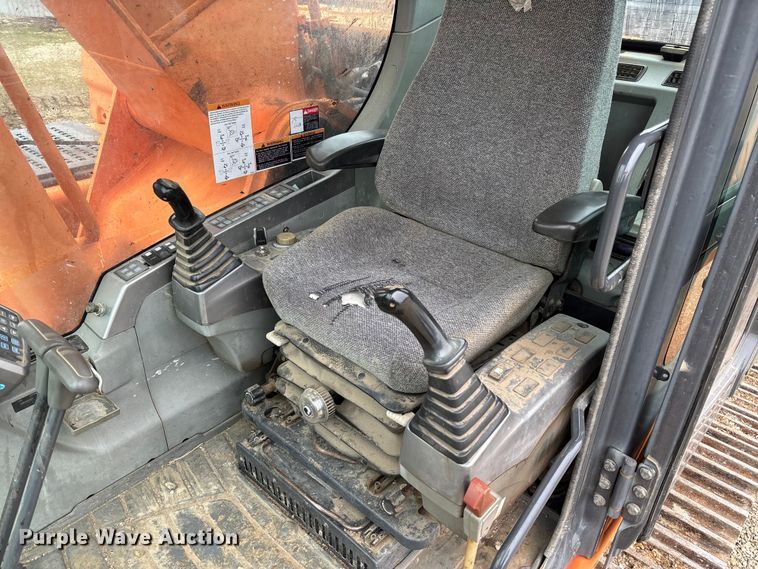 image for item EV3404 2006 Doosan DX300LC long reach excavator