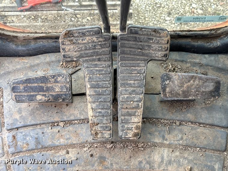 image for item EV3404 2006 Doosan DX300LC long reach excavator