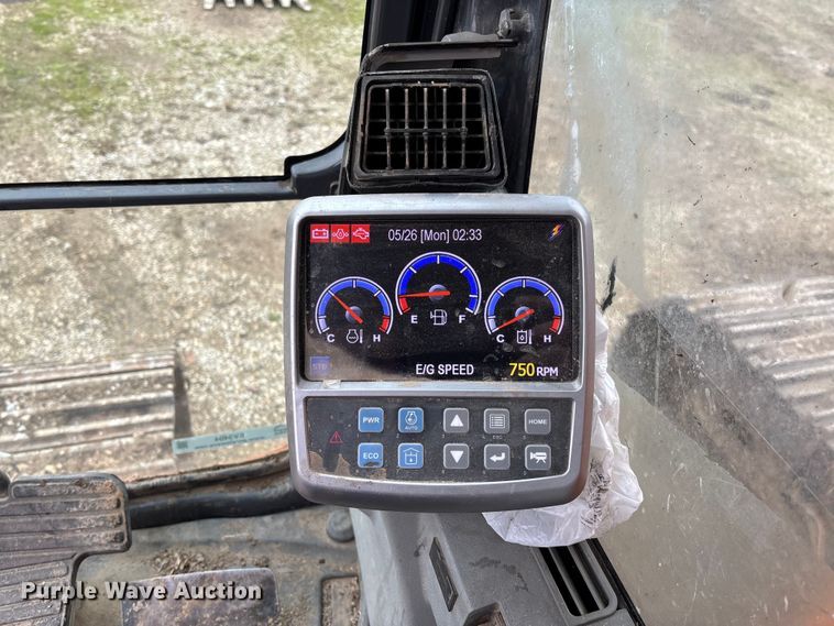 image for item EV3404 2006 Doosan DX300LC long reach excavator