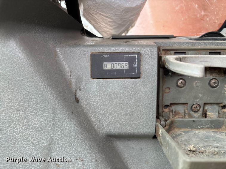 image for item EV3404 2006 Doosan DX300LC long reach excavator