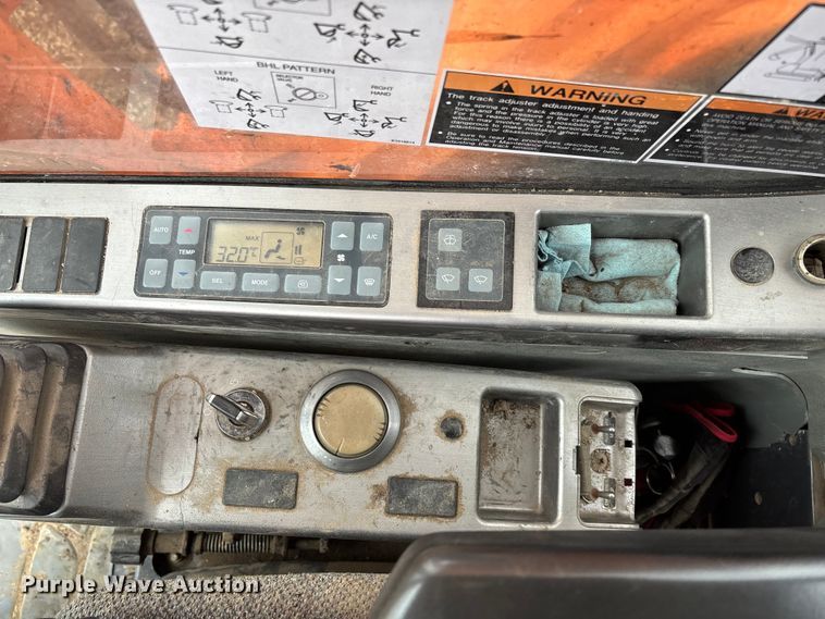 image for item EV3404 2006 Doosan DX300LC long reach excavator