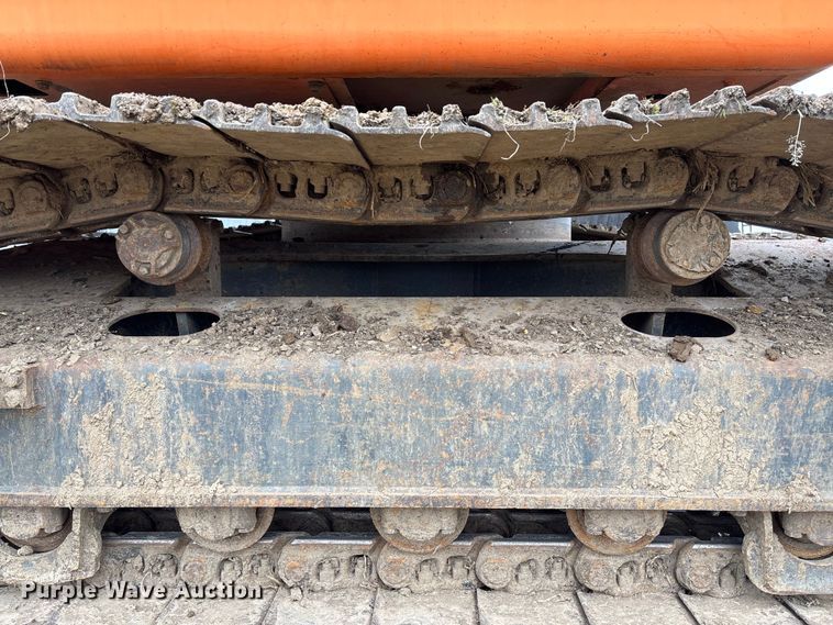 image for item EV3404 2006 Doosan DX300LC long reach excavator