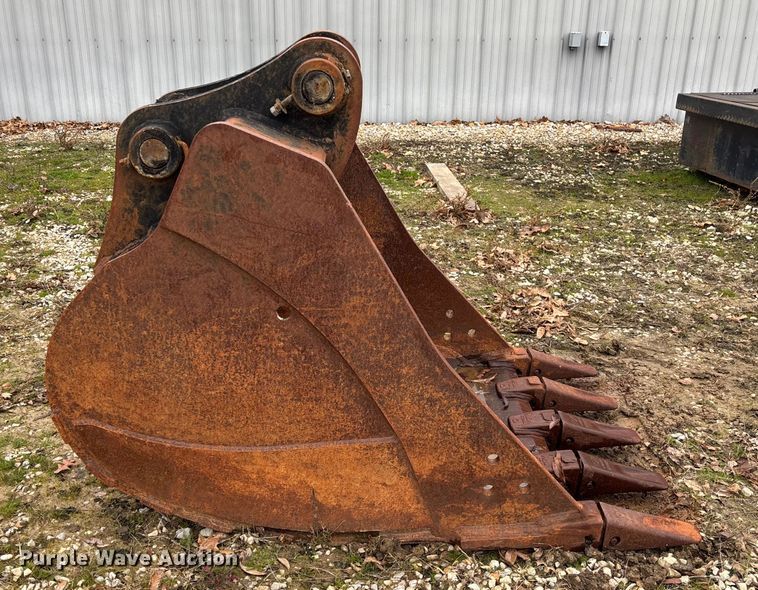 image for item EV3406 Sany SY135 excavator bucket