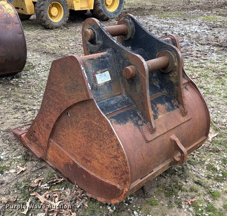 image for item EV3406 Sany SY135 excavator bucket