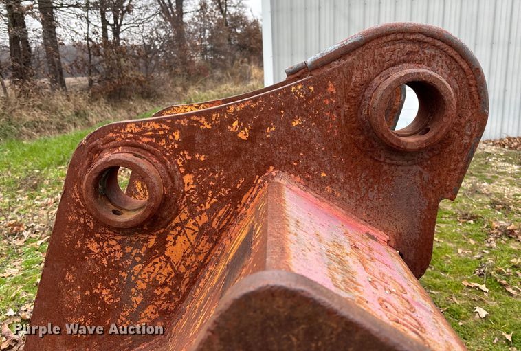 image for item EV3408 C&P John Deere 200C LC excavator bucket