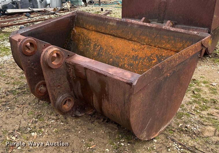 image for item EV3409 Excavator bucket
