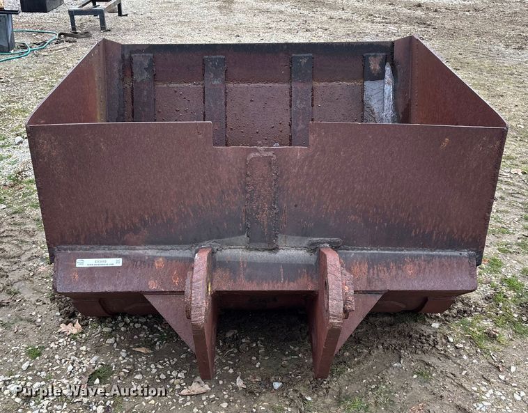 image for item EV3410 Excavator bucket