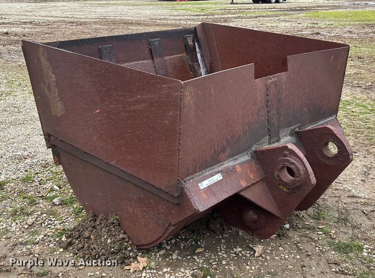 image for item EV3410 Excavator bucket