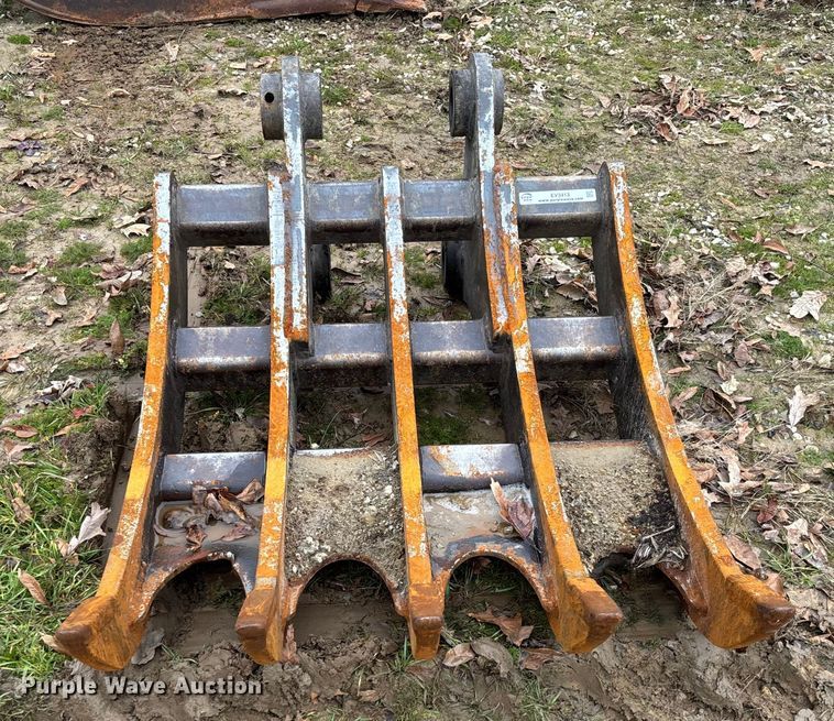 image for item EV3413 Excavator rake