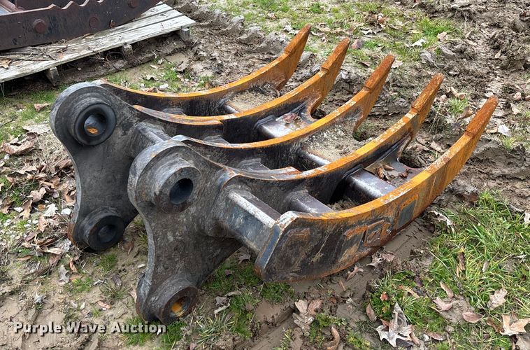 image for item EV3413 Excavator rake