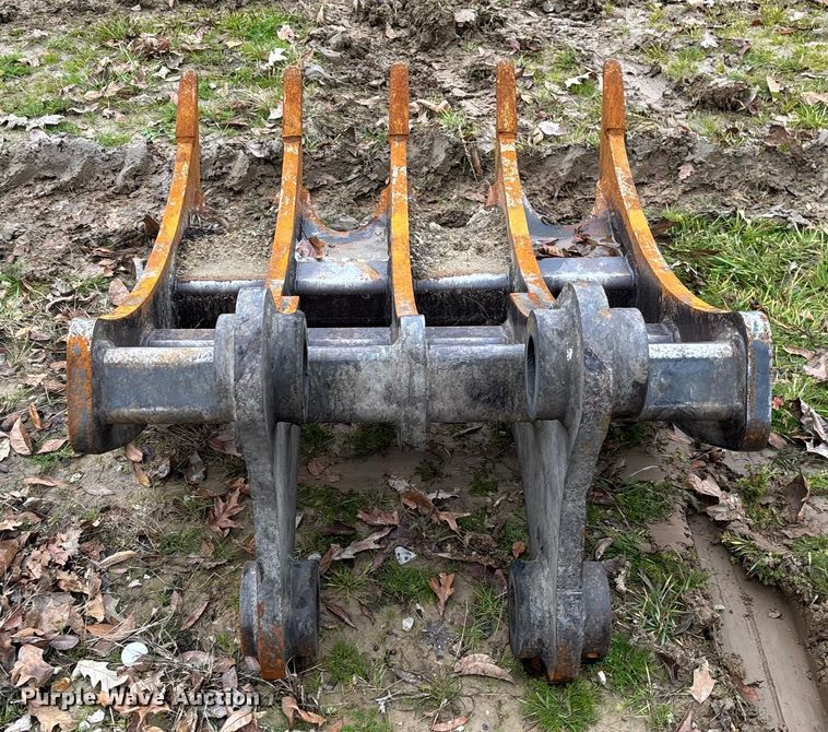 image for item EV3413 Excavator rake