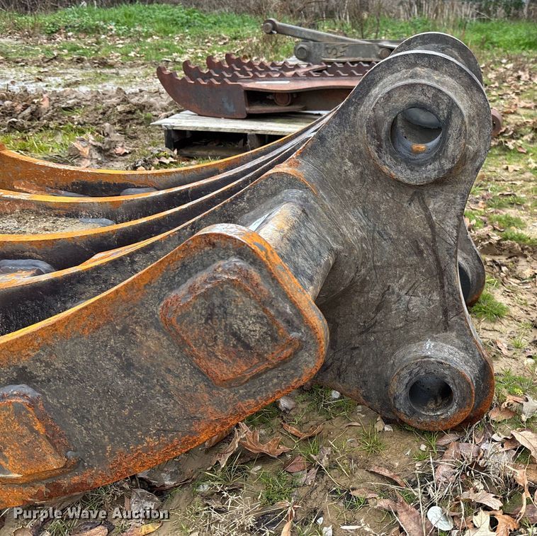 image for item EV3413 Excavator rake